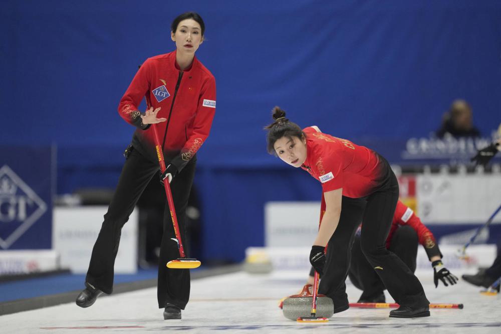 官方：麦克托米奈当选2024年苏格兰最佳球员.