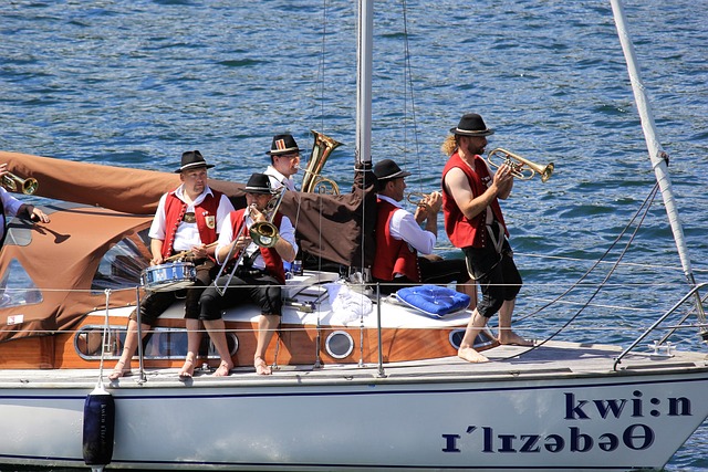 而他对于自 而他对于自